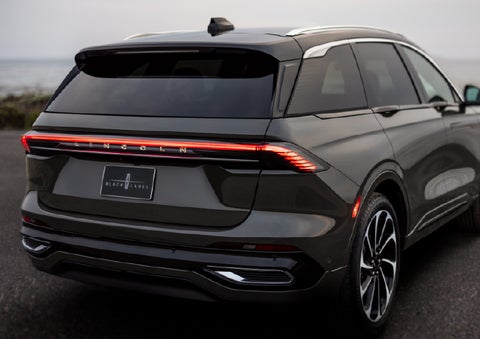 The rear of a 2025 Lincoln Black Label Nautilus® SUV displays full LED rear lighting. | Wallace Lincoln in Fort Pierce FL