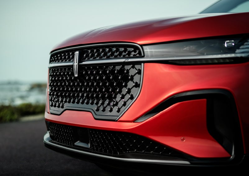 The sleek grille of a 2025 Lincoln Nautilus® SUV with the available Jet Appearance Package makes a bold statement. | Wallace Lincoln in Fort Pierce FL